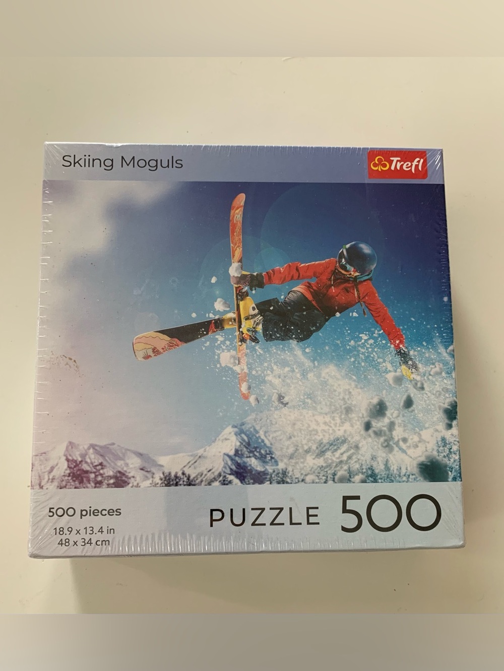 Skiing Moguls 500-Piece Puzzle — Red and Blue